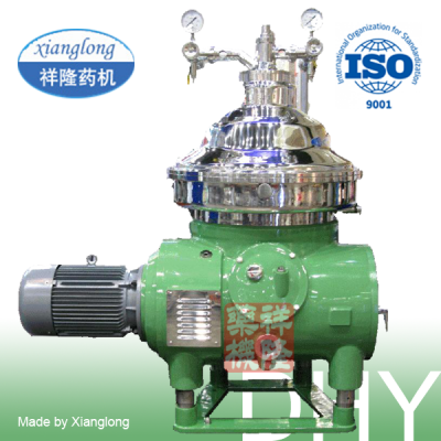 Chemical liquids centrifuge separator